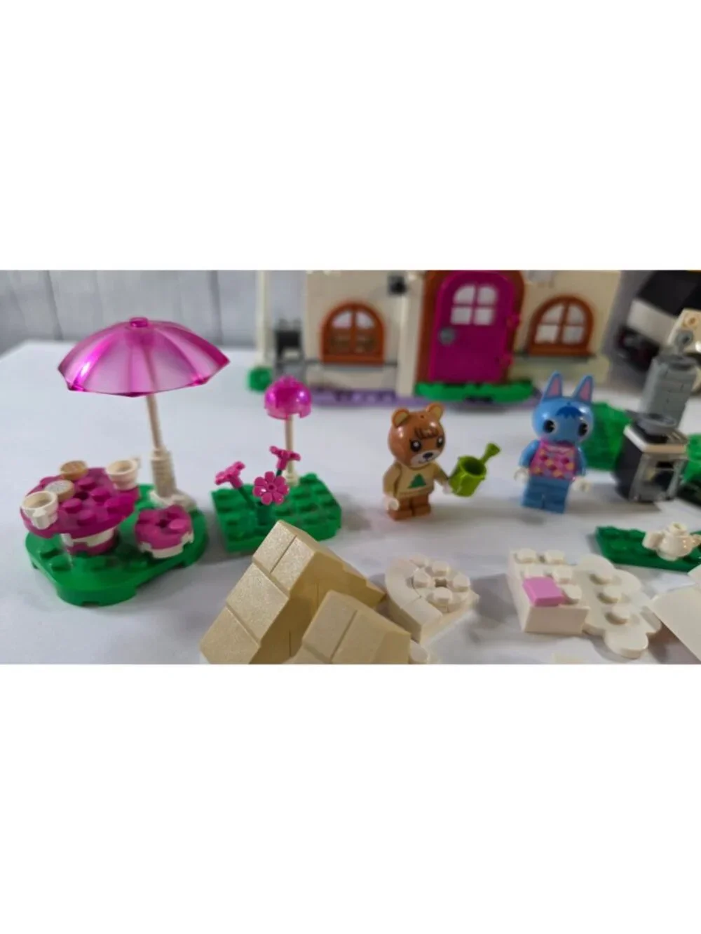 ANIMAL CROSSING LEGO LOT ROSIE HOUSE KK'S CONCERT plaza CAMPER FIGURES MINI FIGS